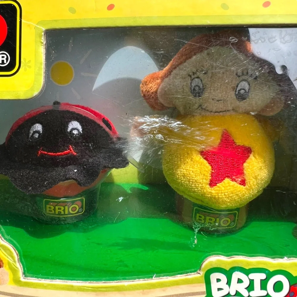 BRIO - BRIO Friends -  Starla & Dotty Bug #30385 - Picture 2 of 12